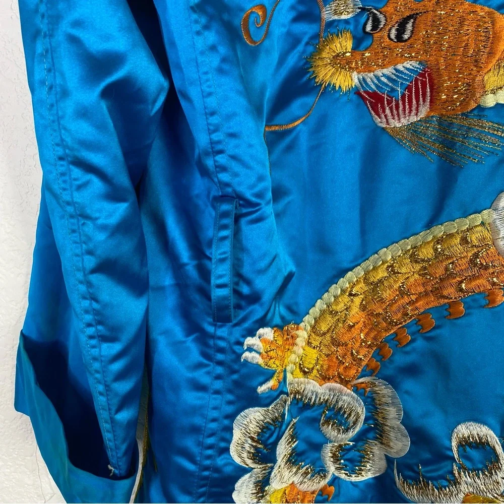 Vintage Mitopa Department Store Blue Satin Dragon Embroidered Asian Robe - Picture 9 of 14